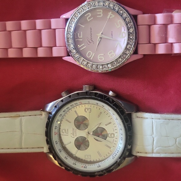Watches - Picture 3 of 4